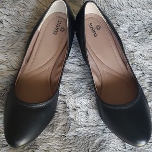Susina Black Leather Loafer